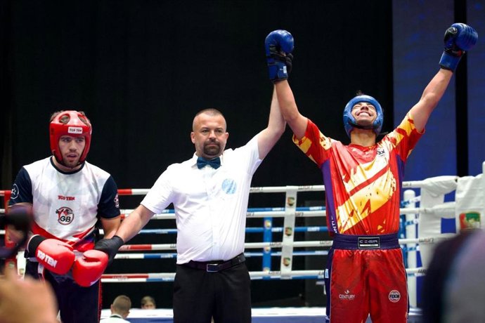 Kevin Koffi se proclama otra vez campeón del mundo de kickboxing.