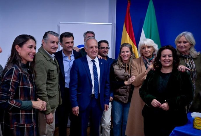 Imagen de este sábado de la inauguración de la sede del PP de Puerto Real (Cádiz).