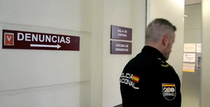 Detención por exhibicionismo