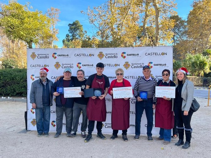 Más de 80 particiopantes en el IV Concurso Internacional de Paella amb Pilotes de Nadal