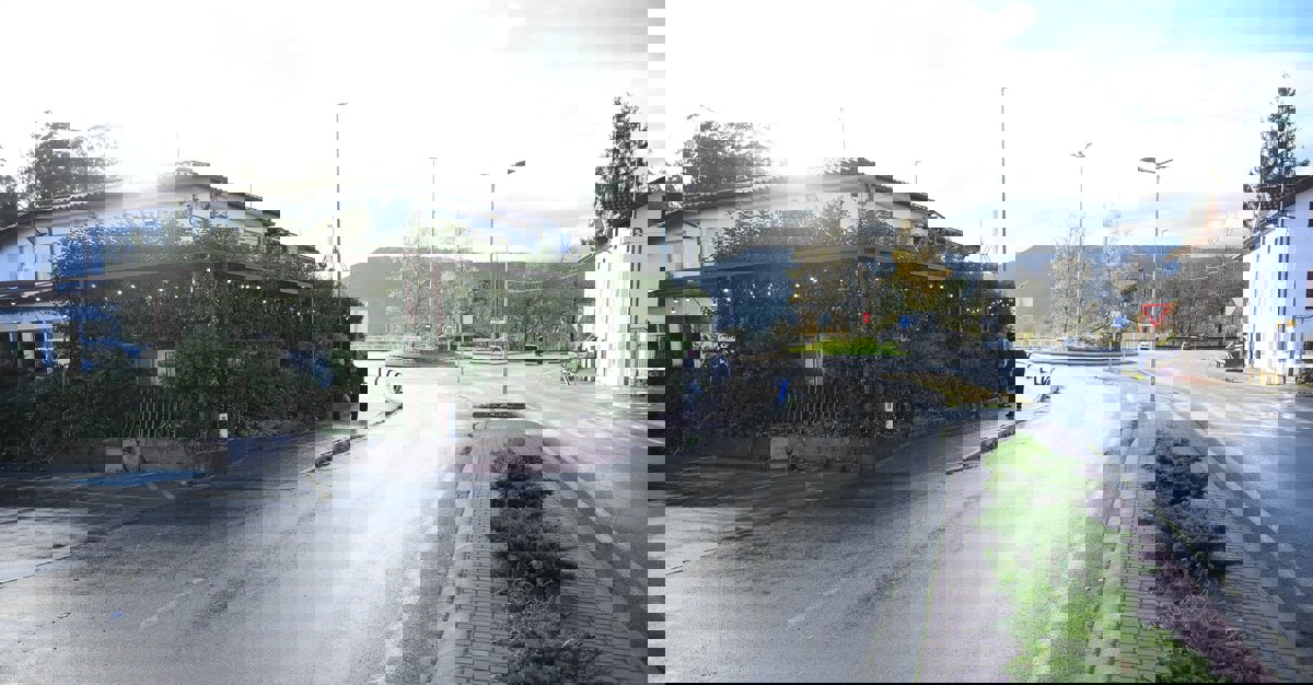 La presidenta de Cantabria,  consternada  por el  terrible accidente  en el que han fallecido tres jóvenes