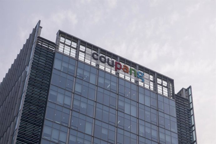 Archivo - March 11, 2021, Seoul, South Korea: A view of the headquarters of South Korean e-commerce firm Coupang..Coupang that describes itself as the Amazon of Korea, said on March 11 its initial public offering price was set at US$35 per share for its l