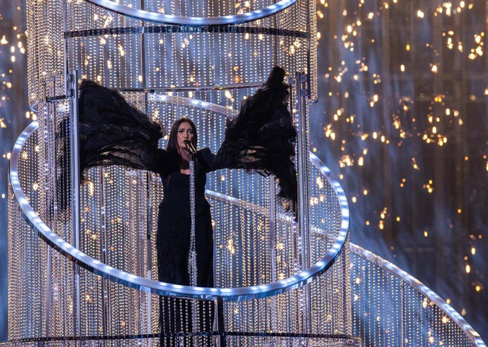 Archivo - 15 May 2025, Switzerland, Basel: Yuval Raphael from Israel sings "New Day Will Rise" during the second semi-final of the 69th Eurovision Song Contest at the St. Jakobshalle. Photo: Jens Büttner/dpa