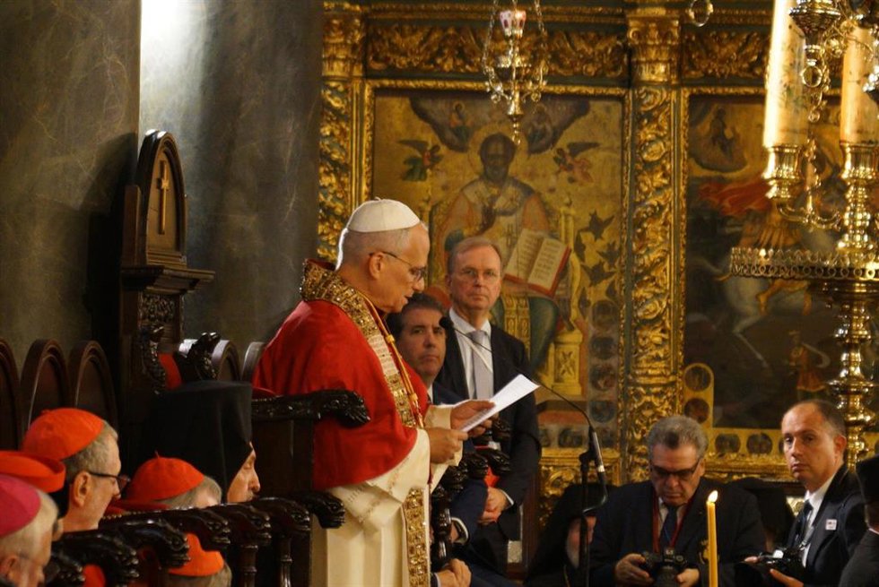 El Papa León XIV preside una misa en la Catedral Patriarcal de San Jorge el domingo 30 de noviembre de 2025.
