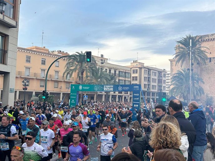 I Maratón Internacional de Alicante y Elche