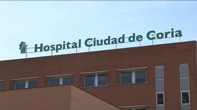 Archivo - Hospital de Coria (Cáceres) en una imagen de archivo