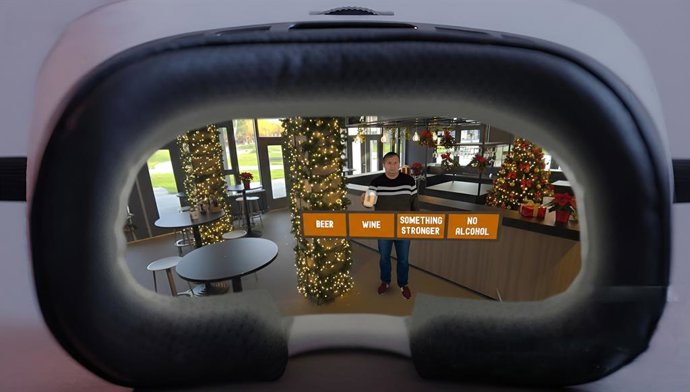 Breda University develops VR tool to resist alcohol temptation during festive season