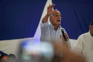 Archivo - El candidato ultraderechista a la Presidencia de Honduras, Nasry Asfura