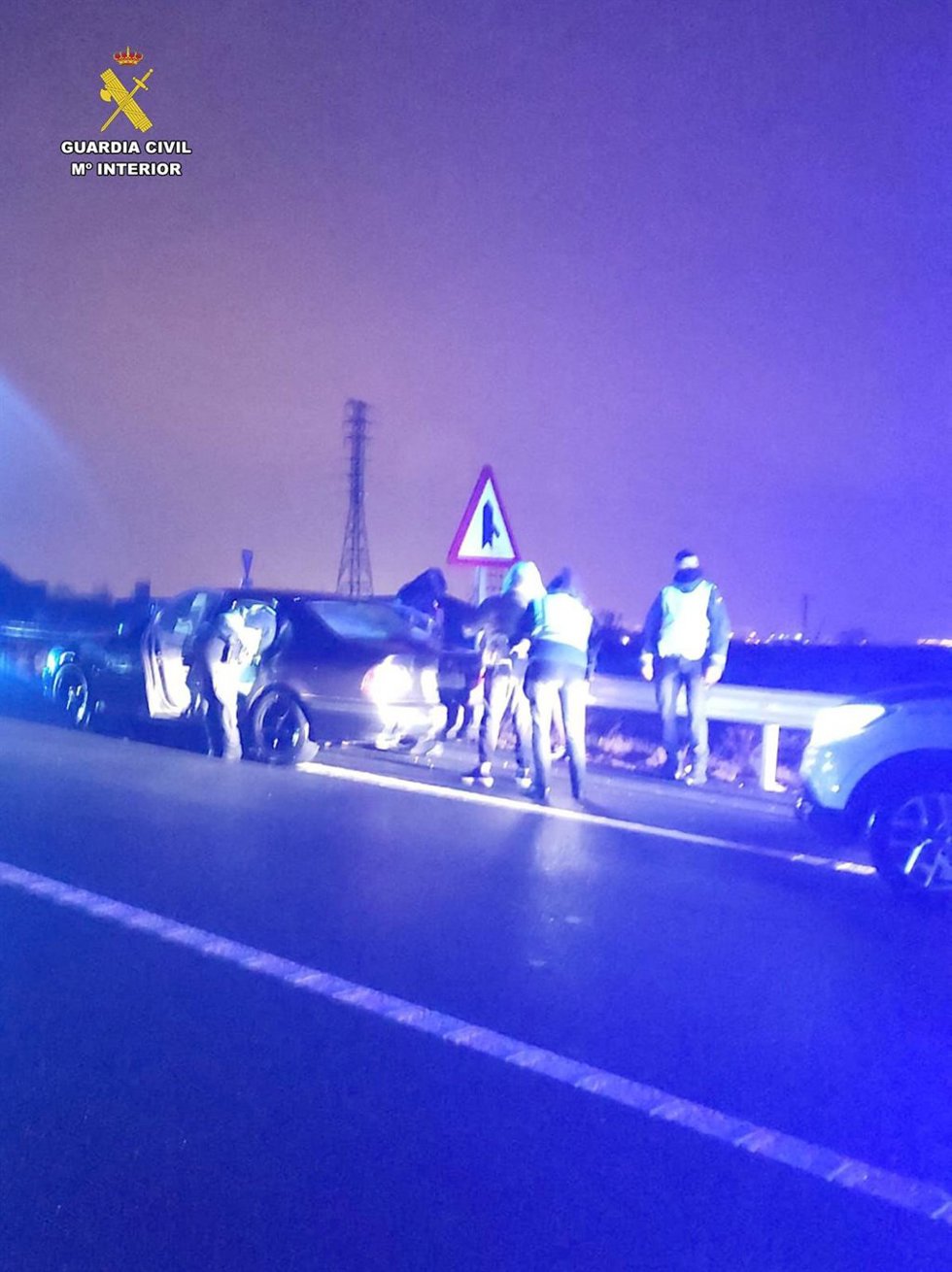Detenido un vecino de Lardero, de 34 años, tras huir en un control de la Guardia Civil