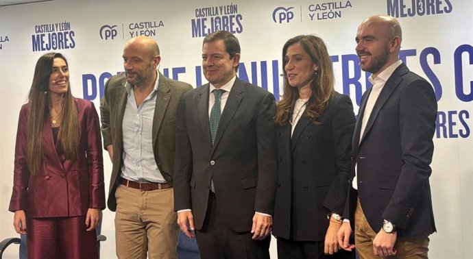 El presidente de la Junta, Alfonso Fernández Mañueco, fija los 40 "retos" para situar a Castilla y León en el "pódium" de España