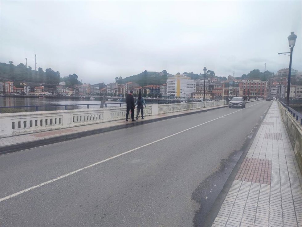 Archivo - Puente de Ribadesella