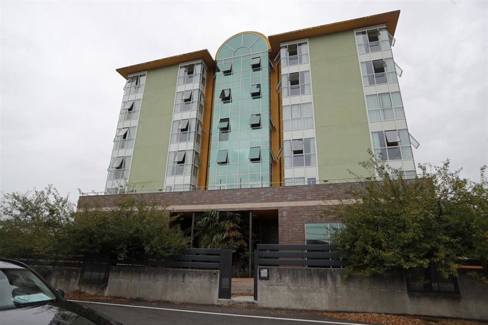 Archivo - Fachada del edificio que albergará el centro de la Xunta para menores migrantes, a 20 de septiembre de 2025, en Monforte de Lemos, Lugo, Galicia (España). 