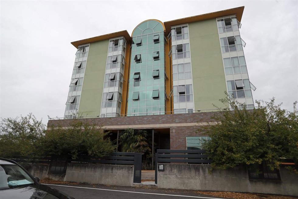 Archivo - Fachada del edificio que albergará el centro de la Xunta para menores migrantes, a 20 de septiembre de 2025, en Monforte de Lemos, Lugo, Galicia (España). 