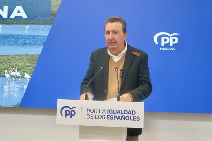 El presidente del PP de Huelva y parlamentario andaluz, Manuel Andrés González.