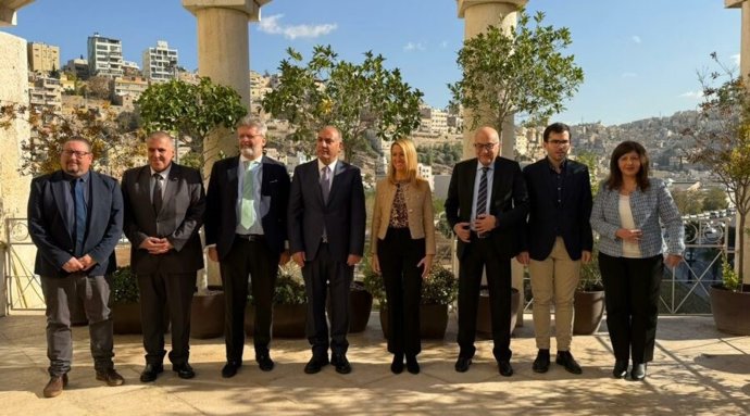 Gay en su visita a la ciudad de Amán (Jordania)