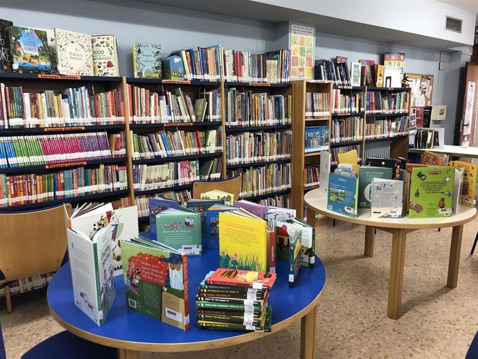 Archivo - Biblioteca muncipal de Monzón.