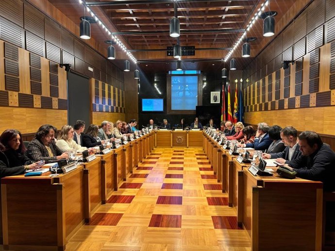 Pleno del Ayuntamiento de Huesca.