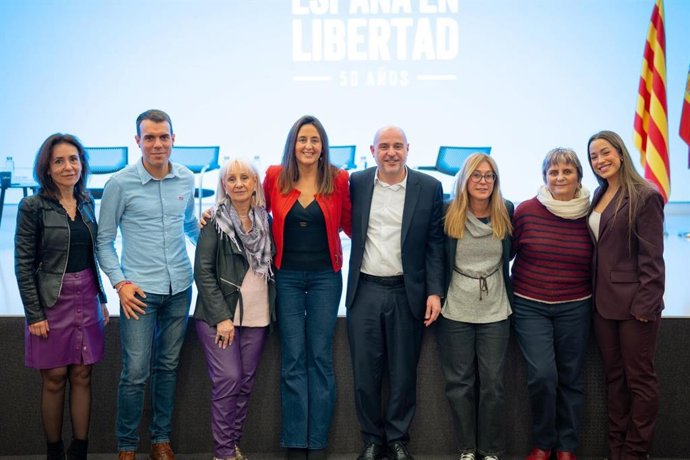 Niubó y Prieto, en el centro, durante el acto