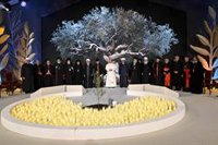 El Papa asegura en Líbano que "la unidad, la reconciliación y la paz siempre son posibles"