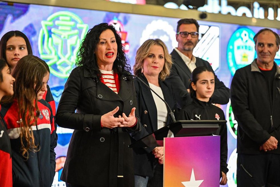 La alcaldesa, María del Mar Vázquez, en la presentación de la II Almería Cup.