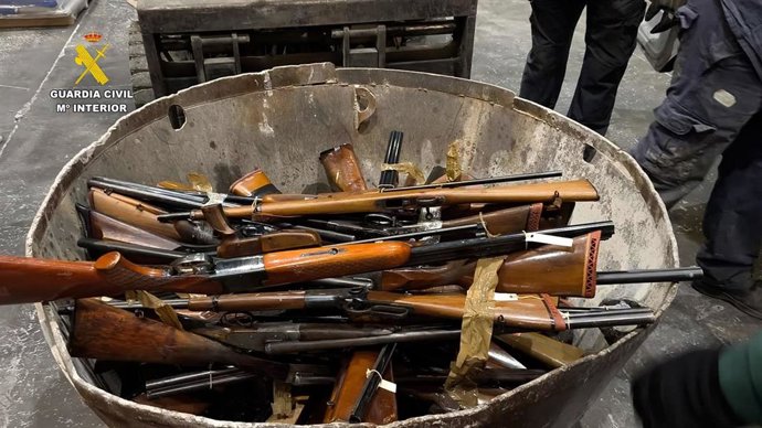 Operación de desmantelación de armas.