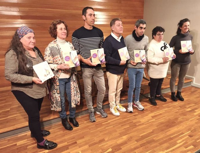 Dar visibilidad a la mujer rural riojana, objetivo de un cuento elaborado junto a usuarios de Igual a Ti