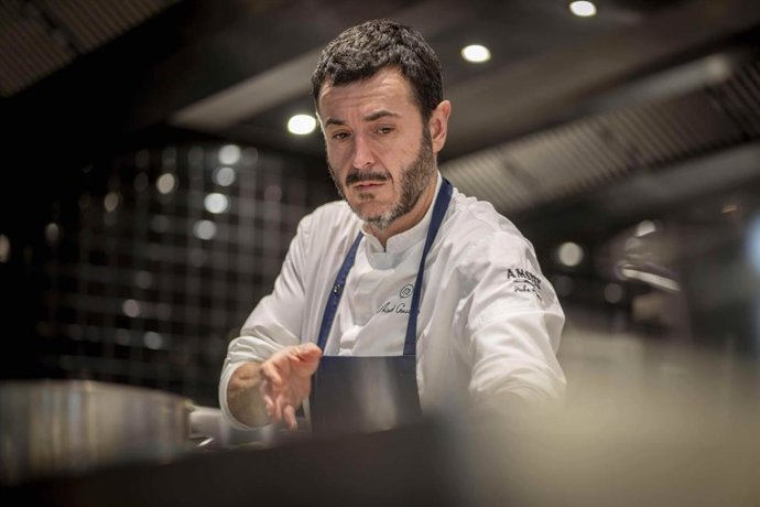 El chef valenciano Ricard Camarena