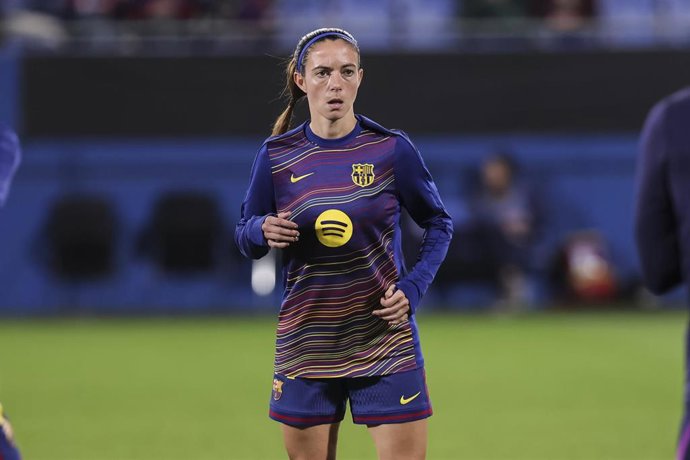 Aitana Bonmatí antes de un partido con el FC Barcelona