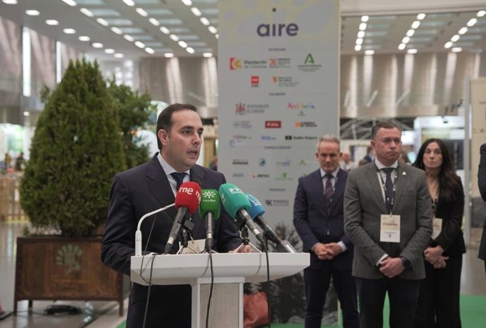 El viceconsejero de Sostenibilidad y Medio Ambiente de la Junta de Andalucía, Sergio Arjona, en la inauguración de Expo AIRE.