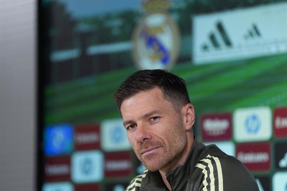 El entrenador del Real Madrid, Xabi Alonso, en rueda de prensa. 