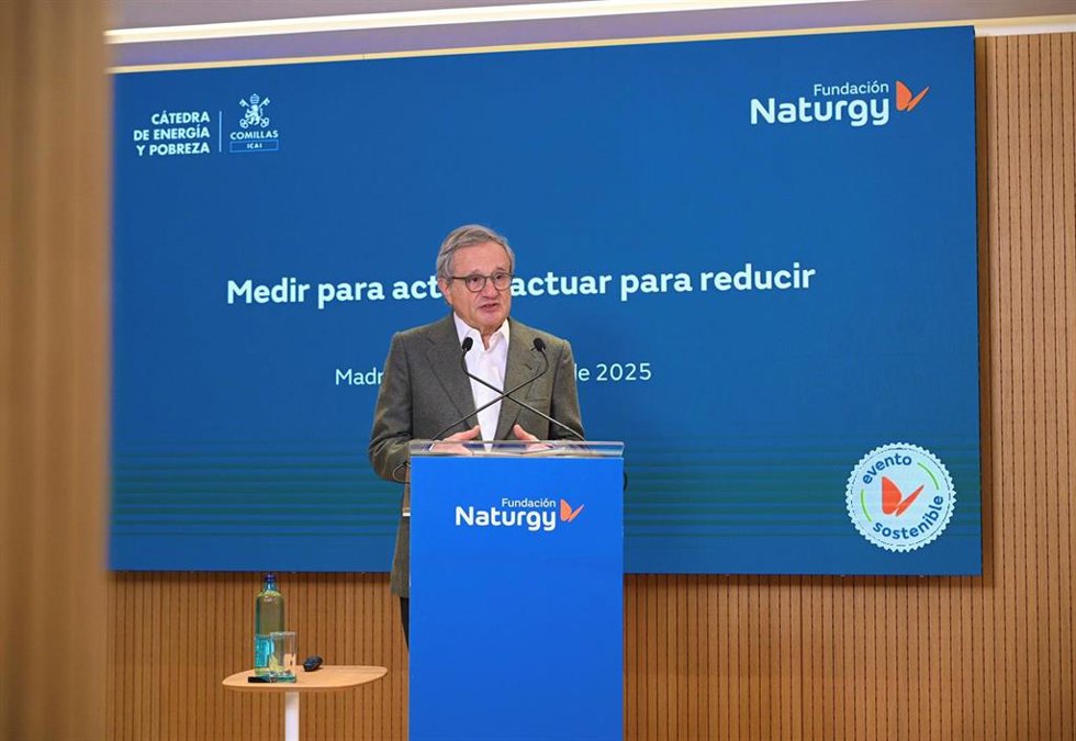 Presentación informe 'El acompañamiento a familias vulnerables: Escuela de energía de Fundación Naturgy y puntos de asesoramiento energético'.