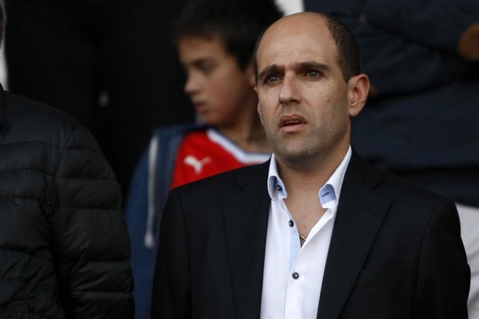 Archivo - Futbol, Chile v Paraguay. Partido amistoso 2015. El presidente de la ANFP, Sergio Jadue, asiste al partido amistoso entre Chile y Paraguay jugado en el estadio Nacional. Santiago, Chile. 05/09/2015 Andrés Piña/Photosport******   Football, Chile 
