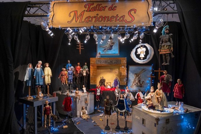 Nacimiento de títeres realizado por la compañía gaditana La Tía Norica con piezas de su colección.