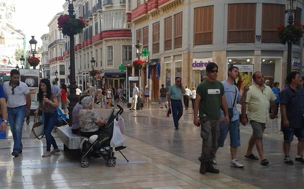 La provincia de Málaga crece en 16.482 habitantes durante 2024 y realiza el mayor aporte poblacional a Andalucía, comunidad autónoma que, a 1 de enero de 2025, cuenta con 8.676.713 habitantes (+44.851) según datos recogidos y publicados por el INE.