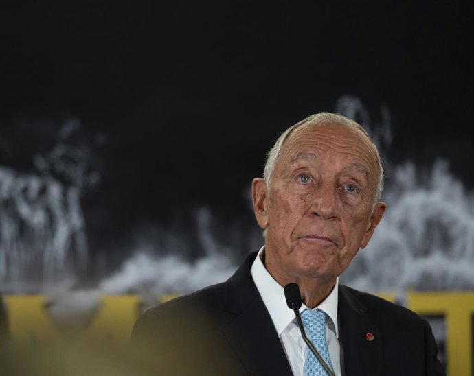 Archivo - Arquivo - 15 de setembro de 2023, Toronto, ONT, CANADÁ: O Presidente de Portugal, Marcelo Rebelo de Sousa, fala após ver a exposição de arte portuguesa ''Movimento Perpetuo'' com o Primeiro-Ministro Justin Trudeau no Metro Hall em Toronto, sexta