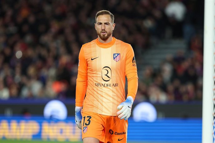 Jan Oblak of Atletico de Madrid looks on during the Spanish league, La Liga EA Sports, football match played between FC Barcelona and Atletico de Madrid at Spotify Camp Nou stadium on December 2, 2025 in Barcelona, Spain.