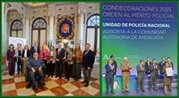 La Junta y el Ayuntamiento de Málaga premian a dos profesionales del Distrito Málaga Guadalhorce