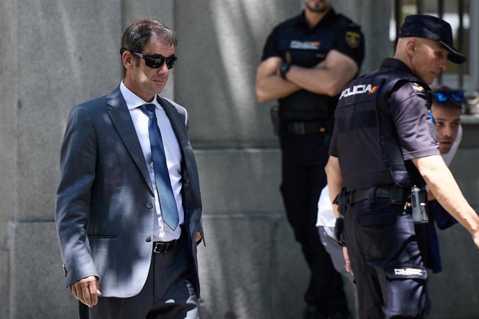 Archivo - El exdirectivo de Acciona en Navarra Fernando Merino sale del Tribunal Supremo, a 7 de julio de 2025, en Madrid (España). 