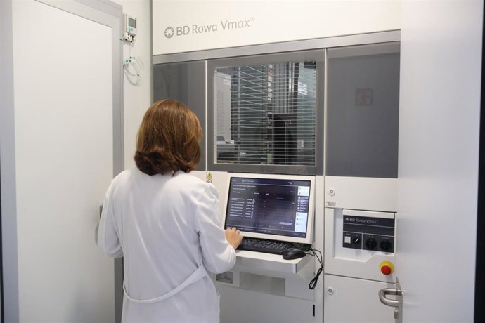 Archivo - Farmación del Hospital Universitario de Cuenca.