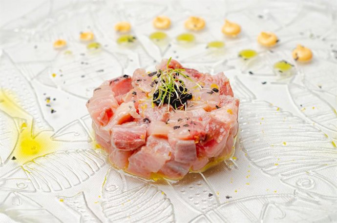 Tartar de pez limón