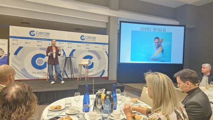 Jornada 'Liderazgo y trabajo en equipo en el deporte y la empresa' en Guadalajara.