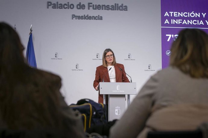 La Consejera Portavoz Del Gobierno Regional, Esther Padilla, Ha Comparecido En Rueda De Prensa, En El Palacio De Fuensalida, Para Dar Cuenta De Los Asuntos Tratados En El Consejo De Gobierno.