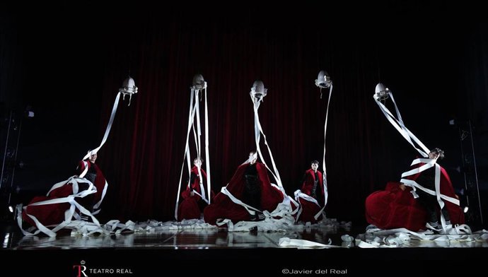 Archivo - Puesta en escena de 'Va de Bach'