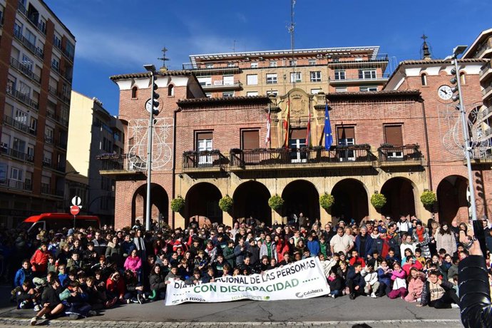 Calahorra se moviliza en la Marcha Áncora para defender los derechos de las personas con discapacidad