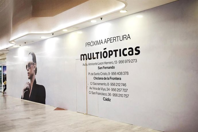 El centro comercial Bahía Sur, en San Fernando (Cádiz), cerrará el año con las aperturas de Multiópticas y Alehop.