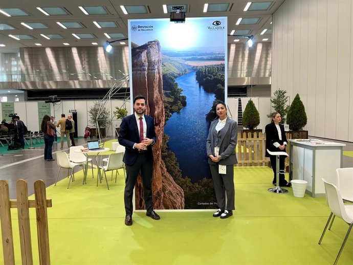 El Diputado De Empleo, Desarrollo Económico Y Reto Demográfico, Roberto Migallón, En La Feria Expoaire.