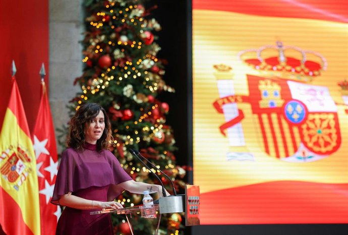 Archivo - La presidenta de la Comunidad de Madrid, Isabel Díaz Ayuso, interviene durante el acto conmemorativo de celebración del 46º aniversario de la Constitución Española en la Real Casa de Correos, a 3 de diciembre de 2024, en Madrid (España). 