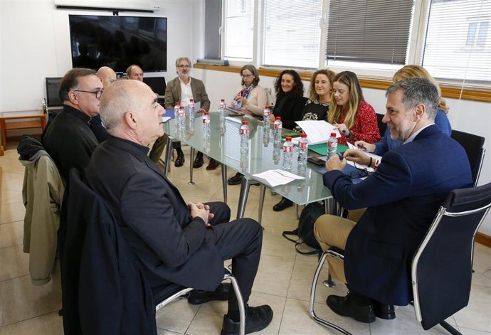 Reunión de la comisión mixta Iglesia-Gobierno