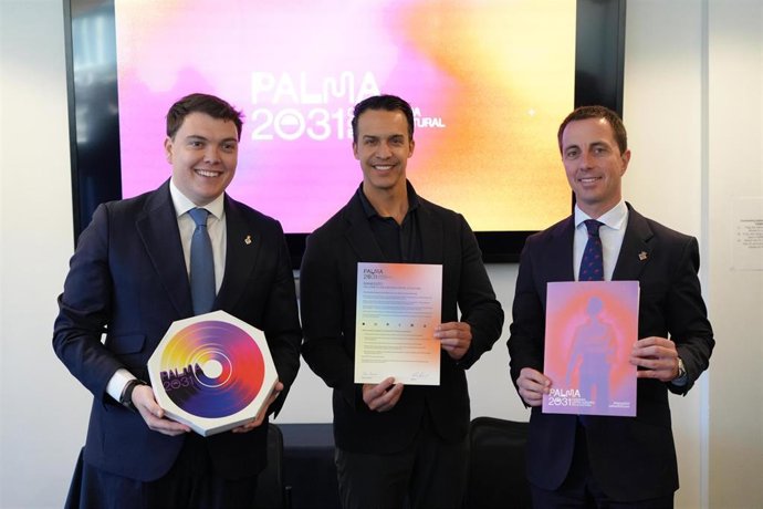 El regidor de Medio Natural, Entornos Saludables, Mercados e Innovación del Ayuntamiento de Palma, Llorenç Bauzá, y el presidente del Consell de Mallorca, Llorenç Galmés, en Silicon Valley.