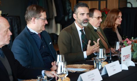 Es Andalucía - Sevilla